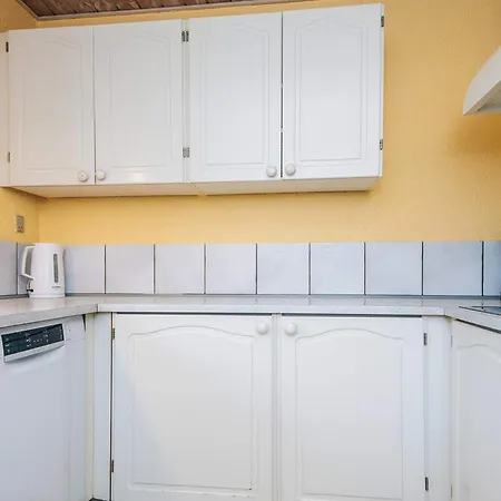 12 Person In Oksbol Feriehus