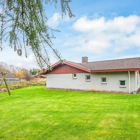 12 Person In Oksbol Feriehus *